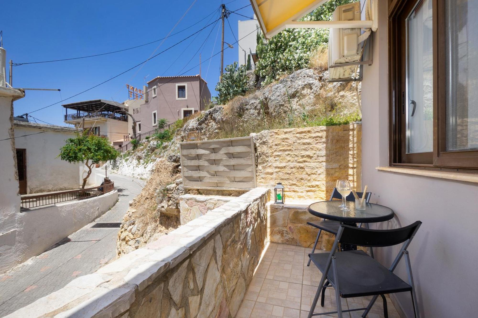 פלטניאס Lia Apartment מראה חיצוני תמונה